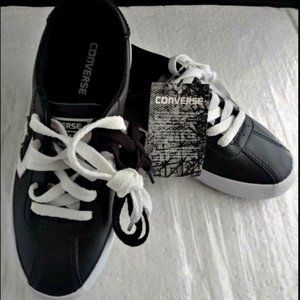 Converse Pro Leather Black + White Sneakers